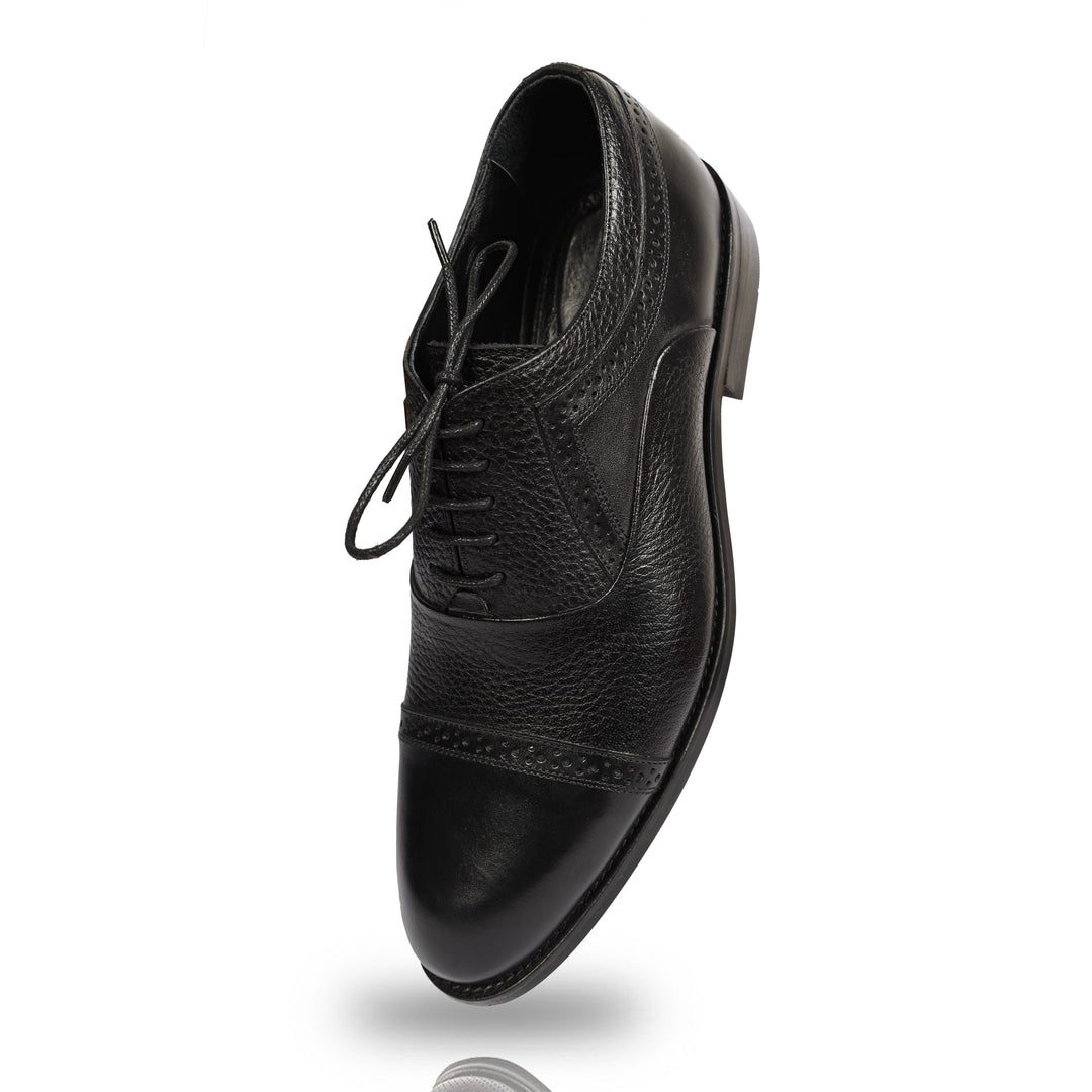 Black classic Textured shoes - genuine leather