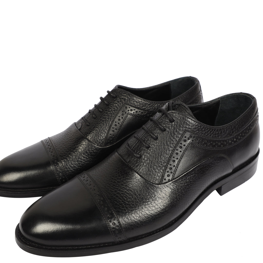 Black classic Textured shoes - genuine leather