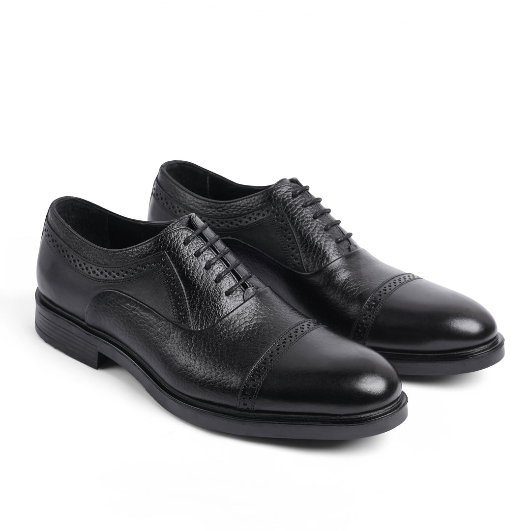 Black classic Textured shoes - genuine leather
