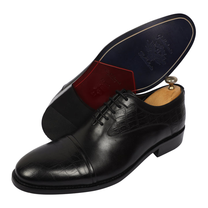 Black classic oxford Textured shoes - genuine leather