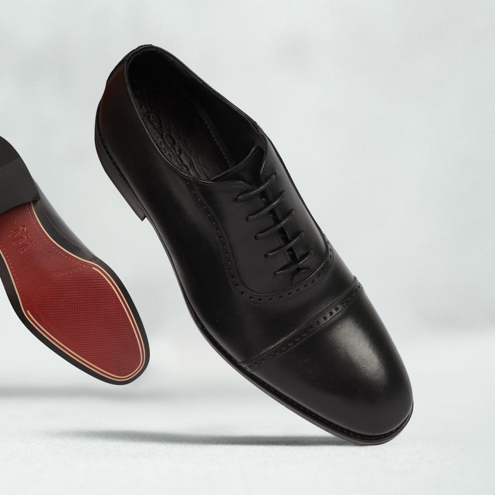 Black classic oxford shoes - genuine leather