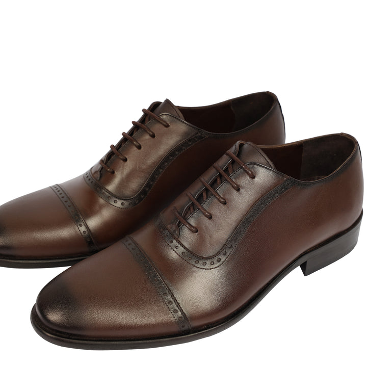 Brown classic oxford shoes - genuine leather